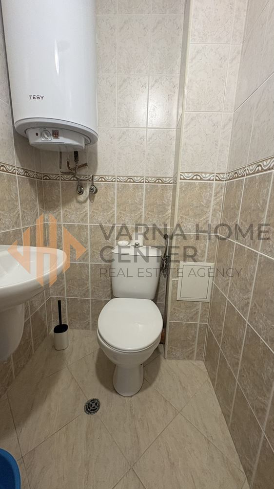 Просторен 3-стаен апартамент с гараж на Лятно кино Тракия - 15