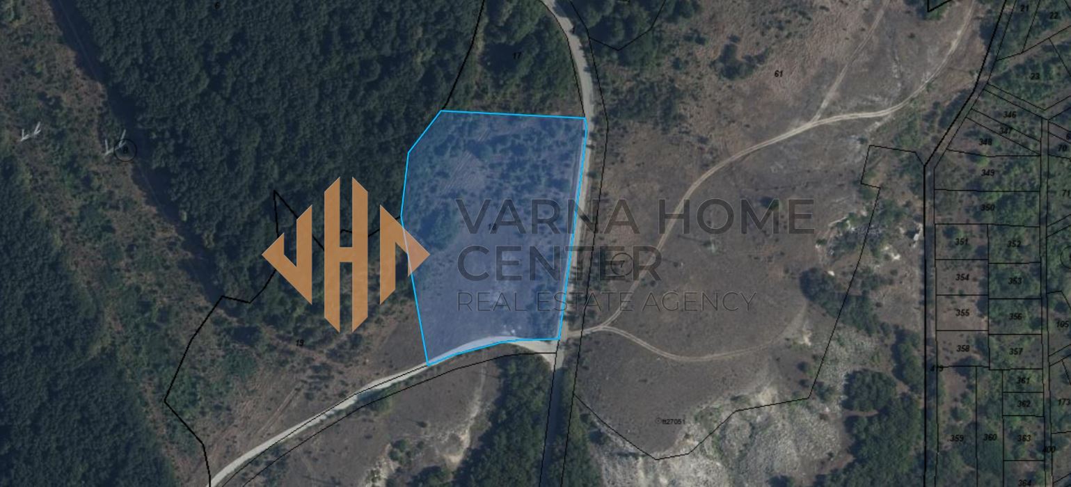 7205Varna Home Center