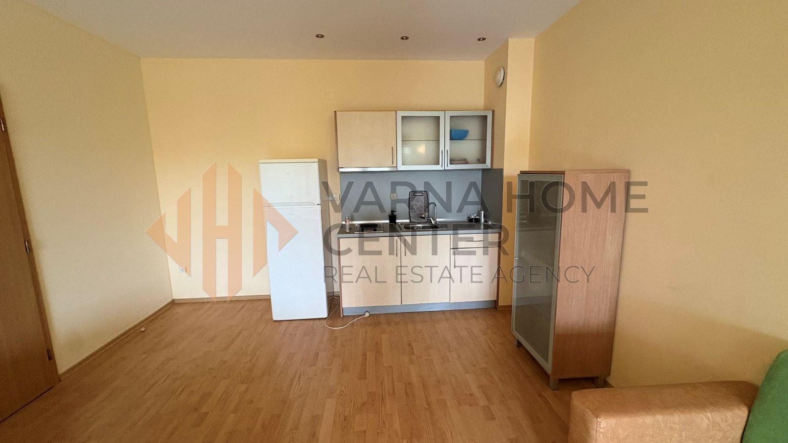 Двустаен апартамент в  к.к Златни Пясъци - 2