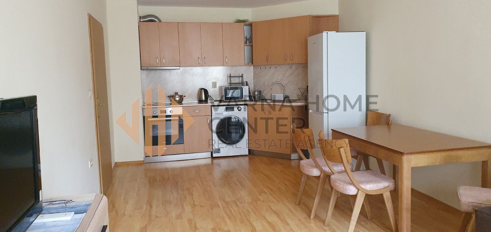 Слънчев апартамент под наем - 3