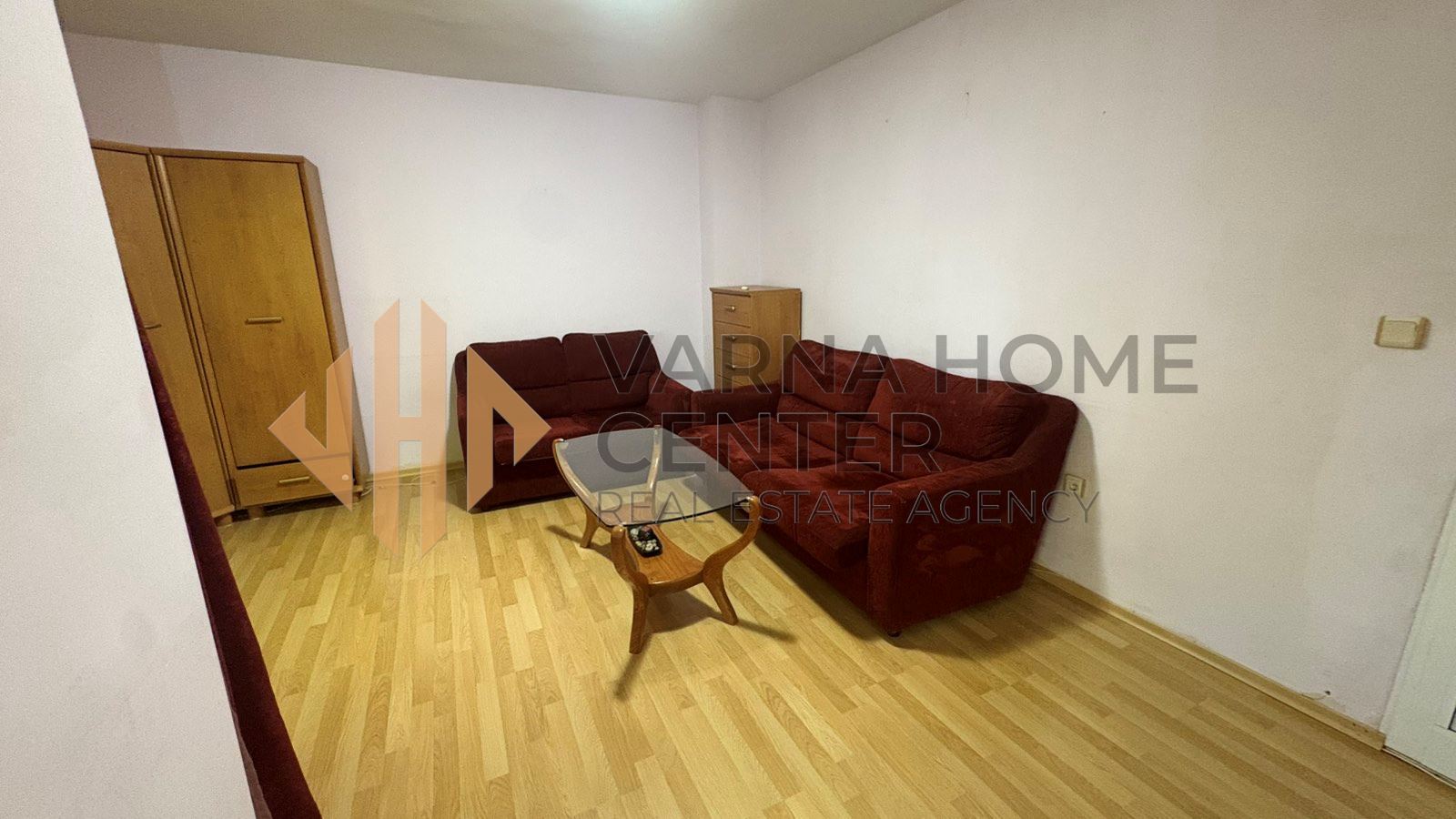 Просторен 3-стаен апартамент с гараж на Лятно кино Тракия - 9