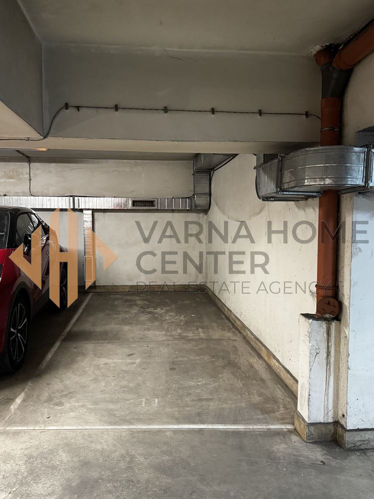 7934Varna Home Center