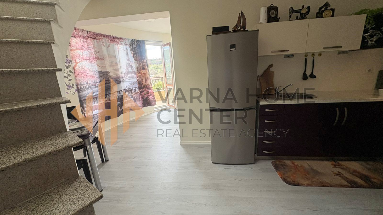 Ексклузивно от VARNA HOME CENTER – Неповторим мезонет в сърцето на Аспарухово - 5