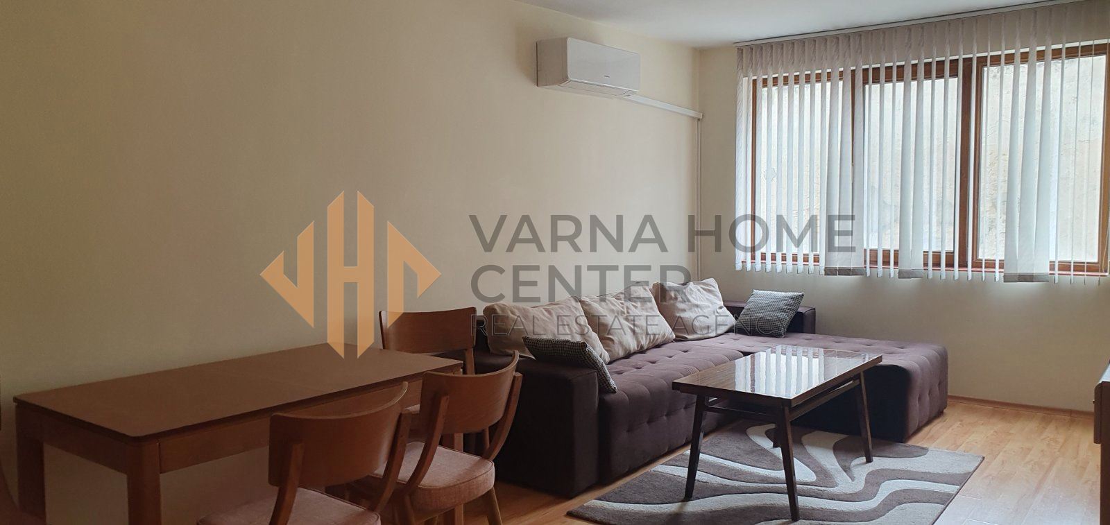 12711Слънчев апартамент под наем