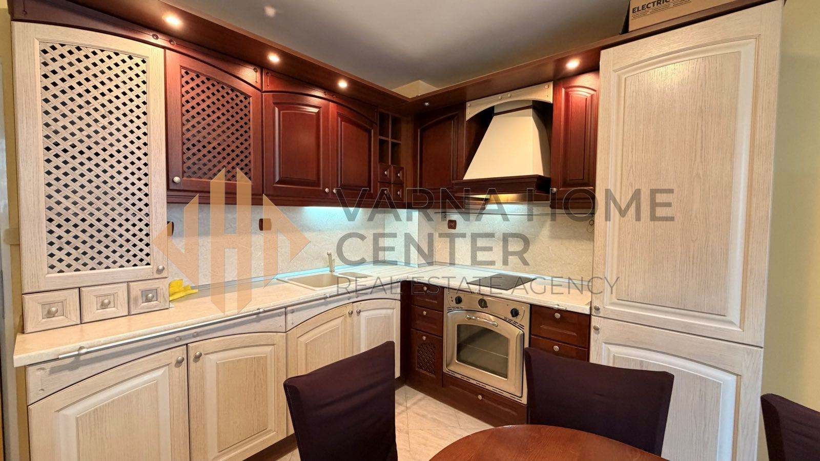 гр. Варна, ул. Гоце Делчев 43 - 45